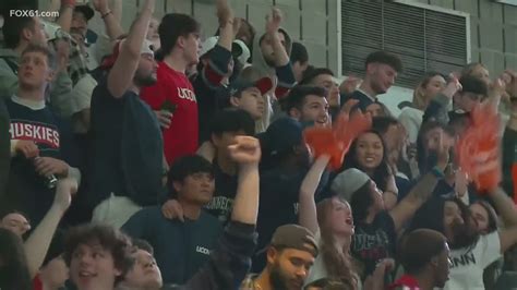 UConn Huskies: After back.